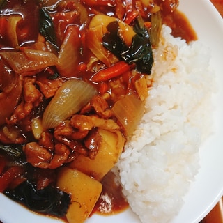 ほうれん草と豚肉のカレー